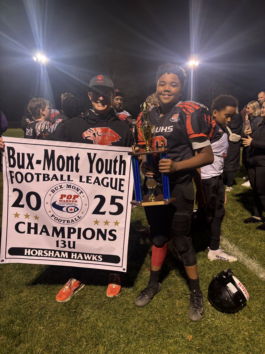 Jah6gear's tweet photo. Back 2 Back with my Guys walk of extra point my boy Greyson was clutch High School here I come!!! https://t.co/YmP3lV4xK1
