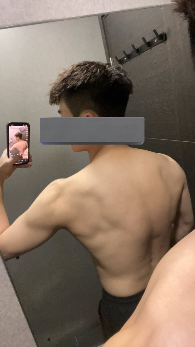 Jar__tf's tweet photo. 想快啲減走個肚腩🥹 https://t.co/w48K0CD8Ya