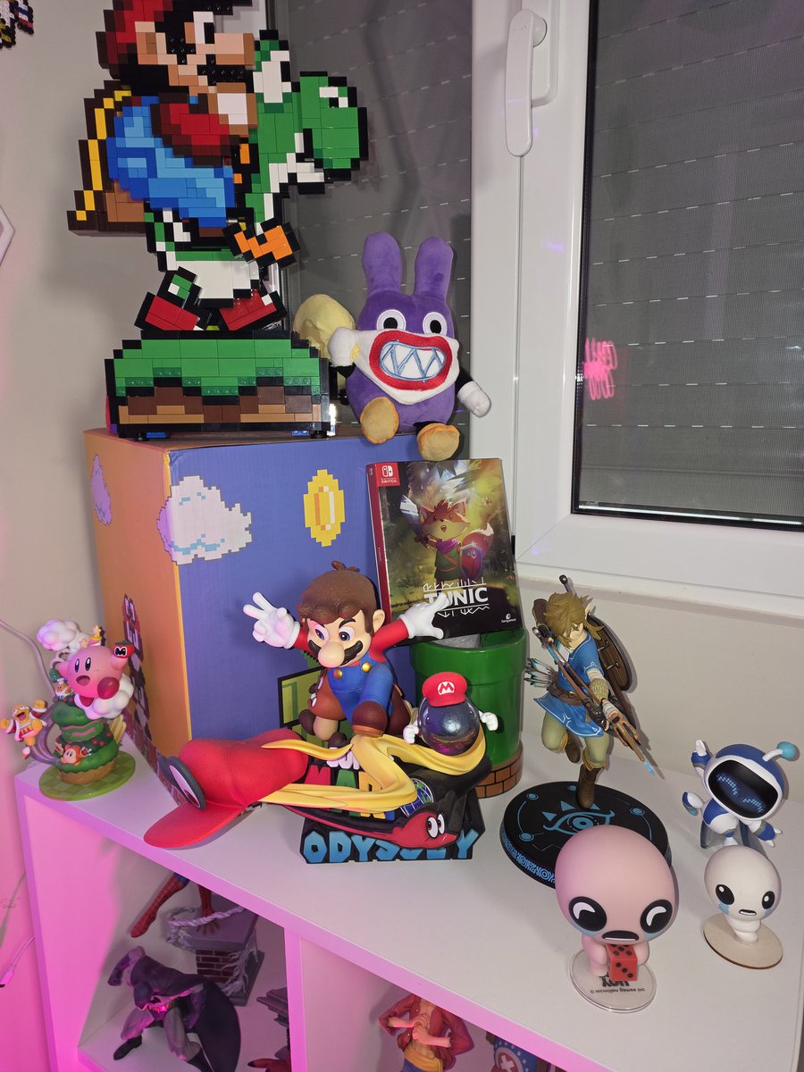 S⊥Ǝ⅄B 💎 tweet media