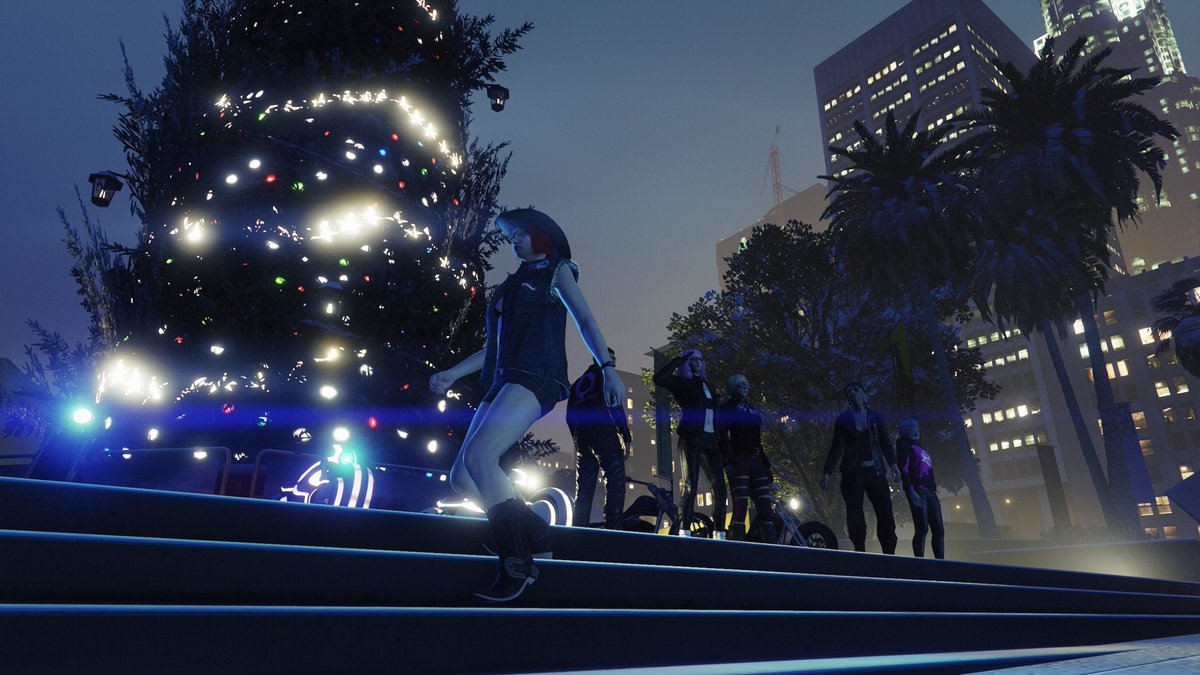 紅月(べにづき)🤠 ニックネームはベニーとかベニさん…外人さんからはヴァイニヅゥーキィー🤭 tweet media