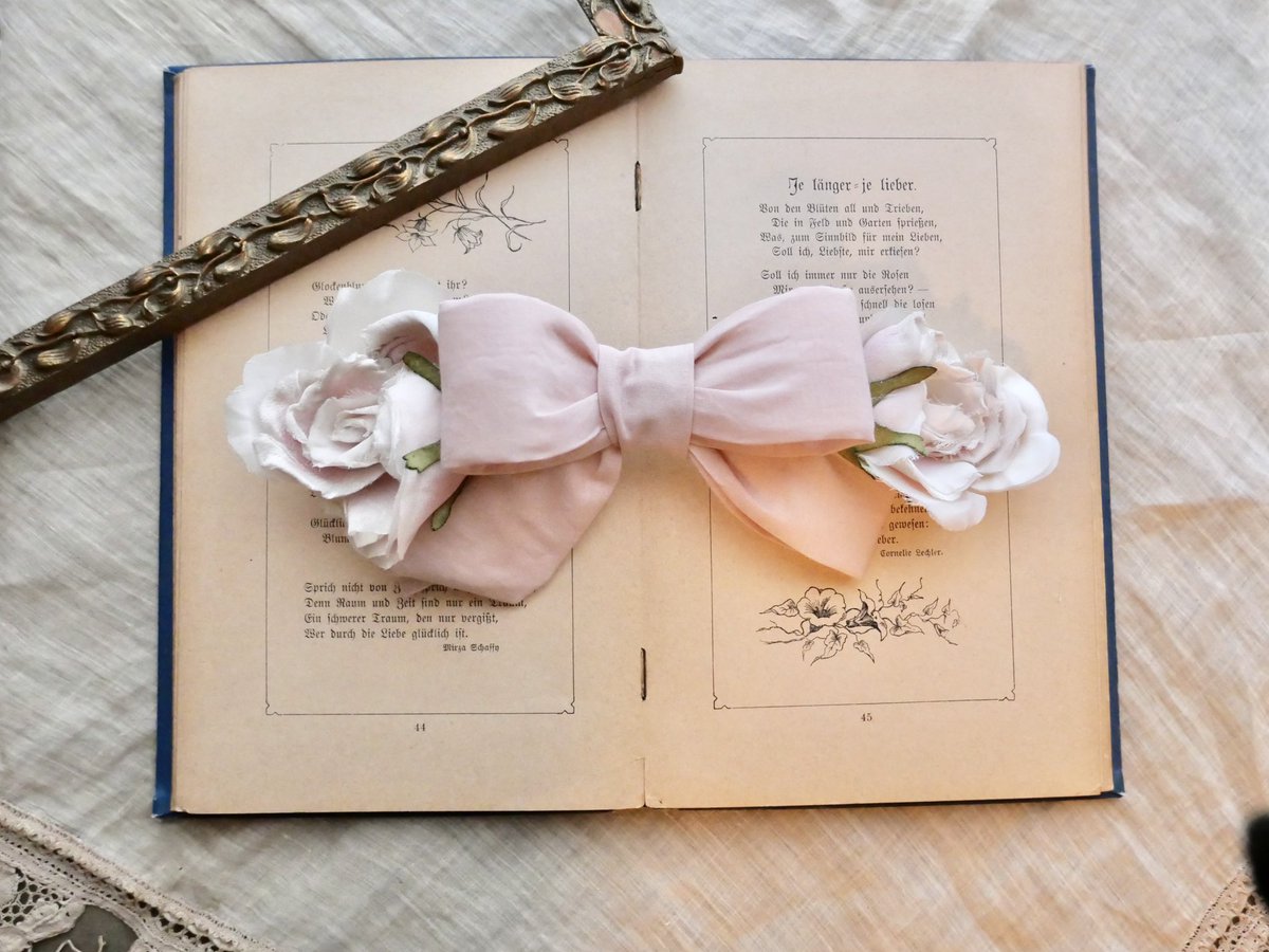 Belle des Poupee tweet media