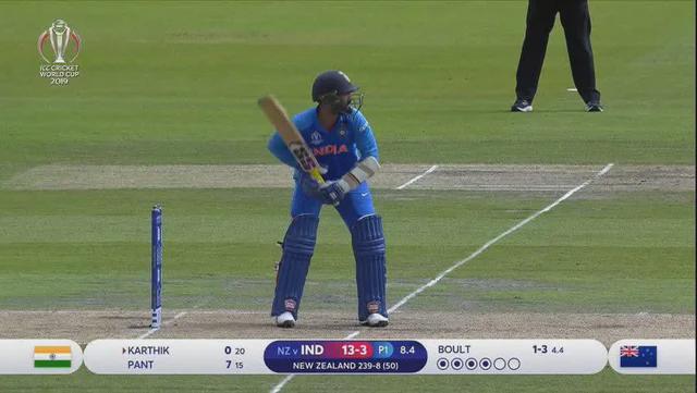 TUnlimitedd's tweet image. Whaaatttt  0 runs in 20 balls !!!!!!
🤯🤯🤯 🤯🤯

#WorldCup2019