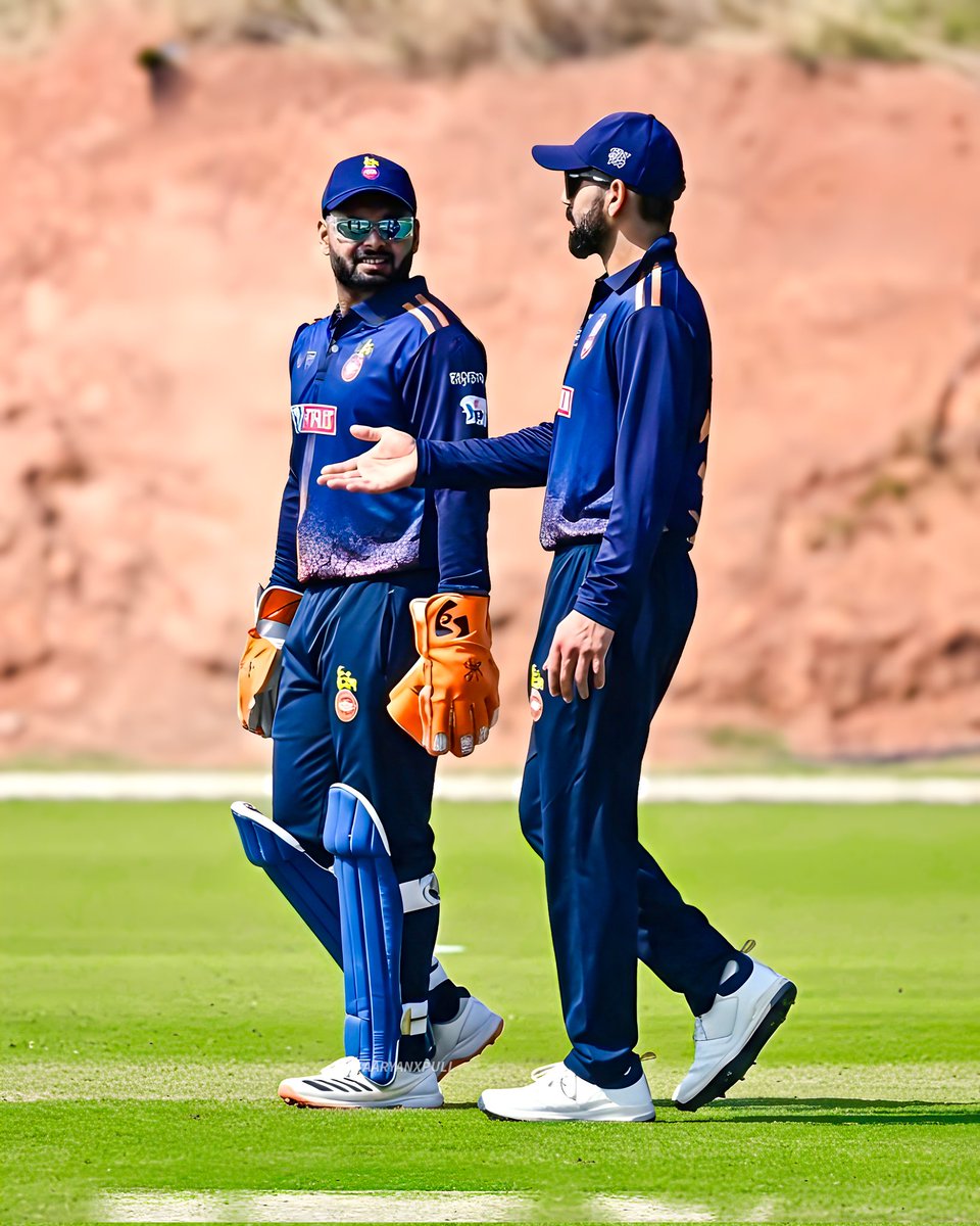 Well played 👏 what a win 💙
Winning match with score card 📊🔥
Delhi chase: 300/6 in 37.4 overs
Virat Kohli – 131 (101) 👑
Nitish Rana – 77 (55) 💪
Rishabh Pant leading the side 🦁🏏
#DelhiWins #VijayHazareTrophy #ScoreCard #RishabhPantFC #ViratKohli