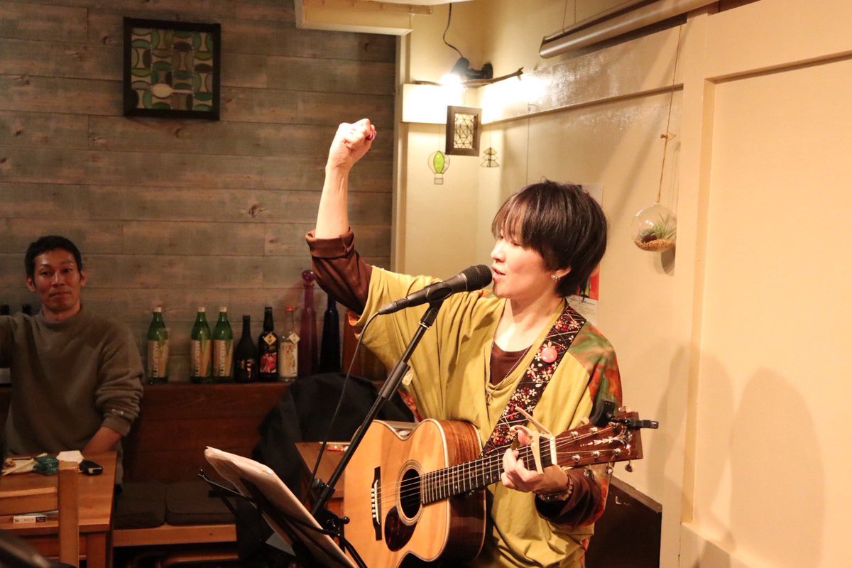 edcel5927's tweet photo. 遅くなりました！
12/6（土）は西荻窪SPOONさんでのライブ、ありがとうございました！
めーっちゃ楽しかったです！
この1年間、なつめってぃをありがとう！
また来年もよろしくお願いします！！！

#なつめってぃ #natsumetty #live #ライブ #ワンマンライブ https://t.co/9PbLouPER9
