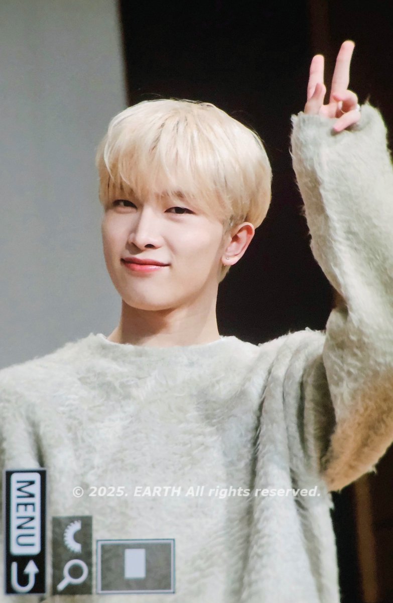 251224

#동연 #DONGYEON #POW #파우