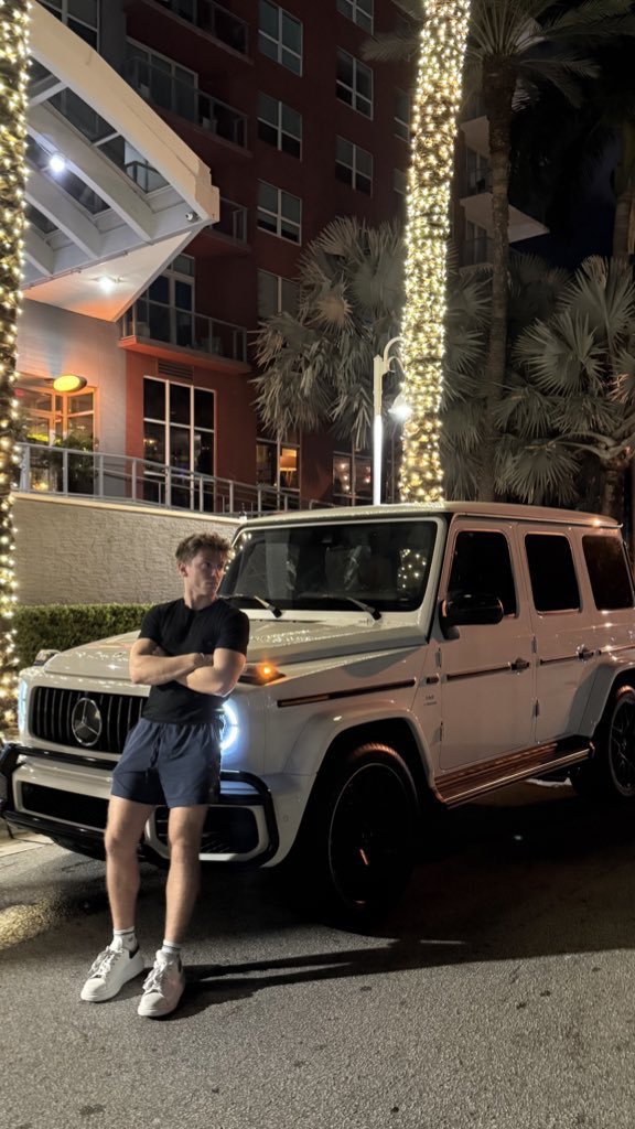 Jace England tweet media