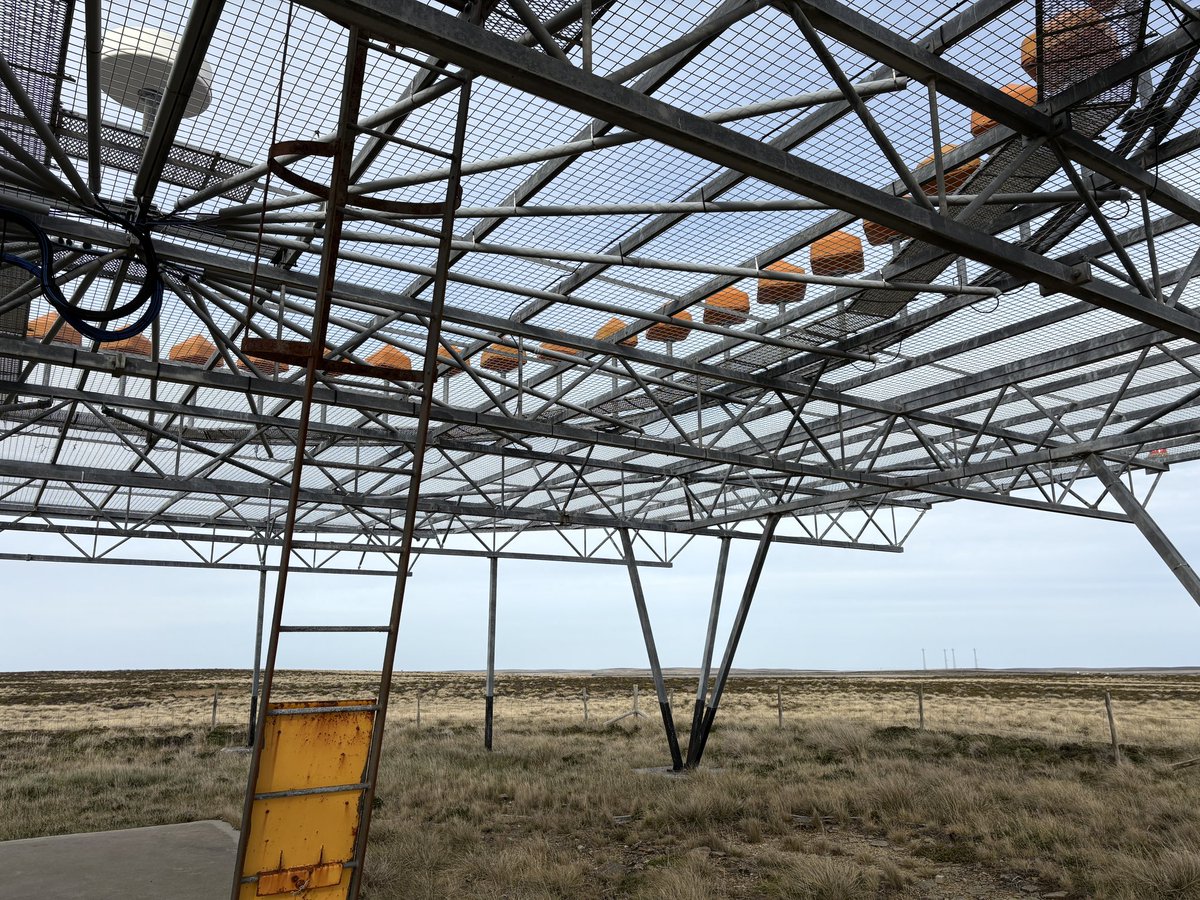 alltheVORs's tweet photo. A special Christmas #VORvednesday 

It’s the 5th most southerly VOR spotted on a trip earlier this year - Mount Pleasant VOR #MTP in the Falklands which is at the RAF base constructed between 1983 and 1986 🇫🇰🎄

#VOR #MPN #NAVAIDS https://t.co/s7IdMKSMvn