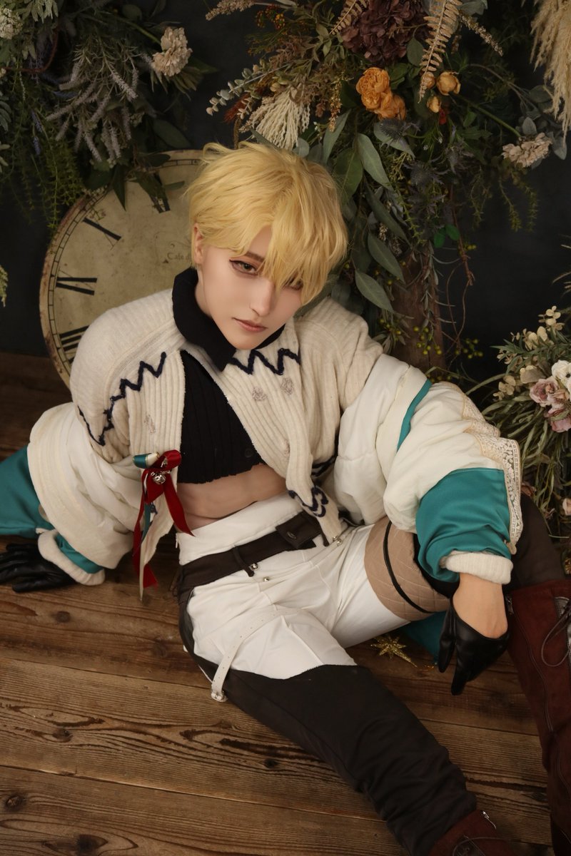 jimanoheki's tweet photo. 【 NU;carnival / Quincy 】

　　…贈り物、お返しが必要だよね

 #新世界狂歡cos  #NUcarnival
📸@omiomii0416 https://t.co/6cxrngeRHh