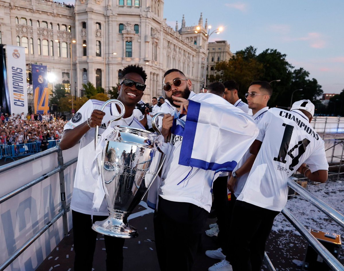 EditionMerengue's tweet image. Je pense à vous.