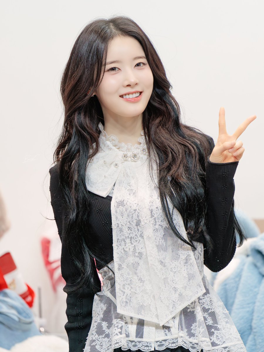 𝓑𝓮𝓻𝓻𝔂𝓒 tweet media