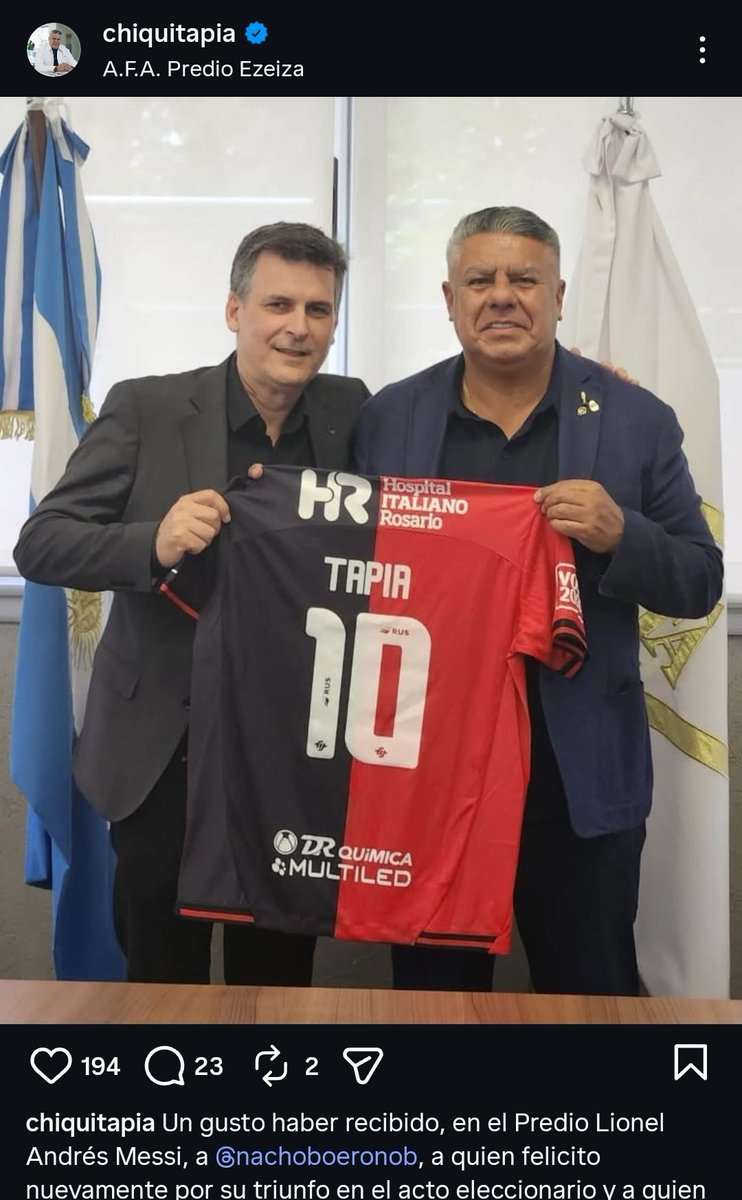 Todas las cuentas pinguinicas desactivaron los comentarios después de esta foto. No se la bancan. <a href="/Newells/">Newell’s Old Boys</a>