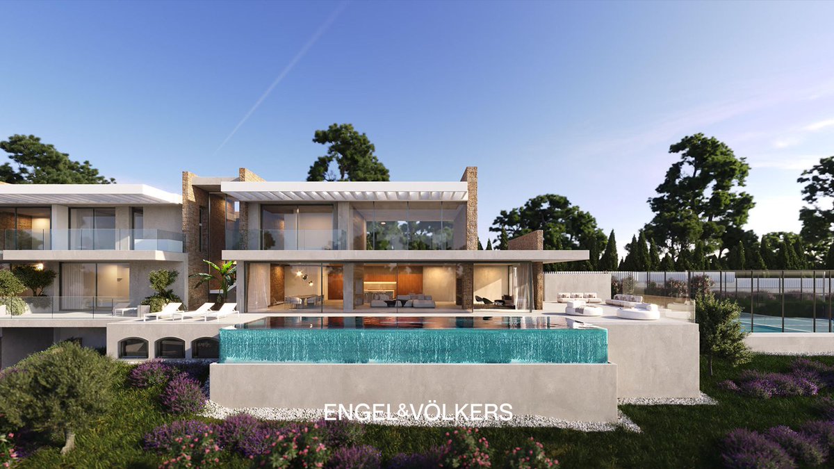 EVIbiza's tweet photo. #WeekWorthyWednesday: Design your dream life in Cala Salada! 
🌊We have a prime building plot available with a project for a stunning 882 m² villa. 
Features sea views, infinity pool, cinema, and tennis court.
Price: €1,250,000. 
See the plans here: https://t.co/WpQWewwLdO https://t.co/24mflqSgBi