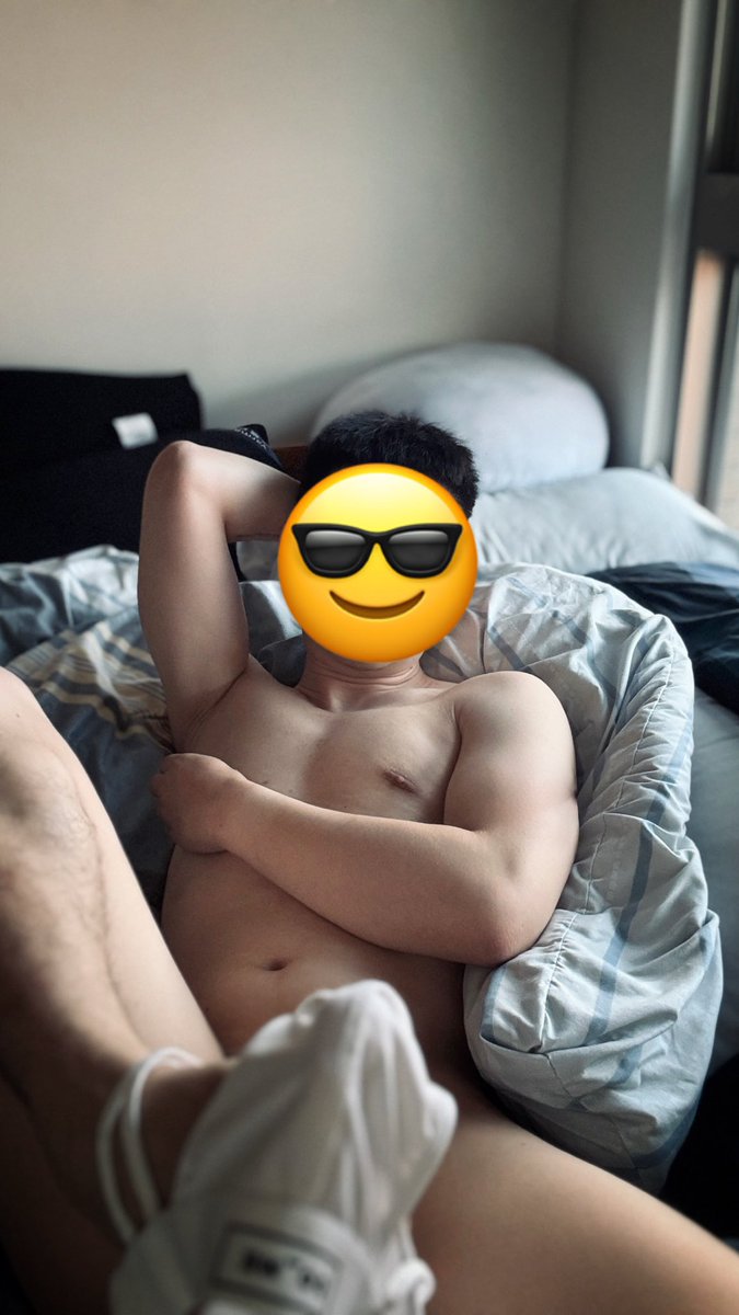 平安夜 大家都要平安喔
因為一些事潛水有點久
有沒有想我呀😌