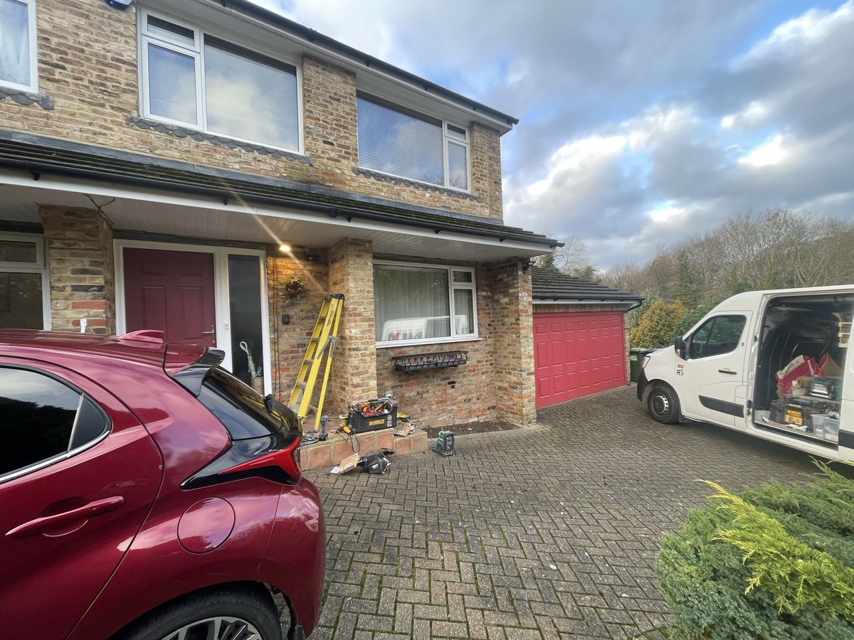 Last minute job, client had no outside lights.
Installed 2 <a href="/collingwoodLED/">Collingwood Lighting</a> <a href="/BEGLuxomat/">BEG (UK) Ltd</a> lights