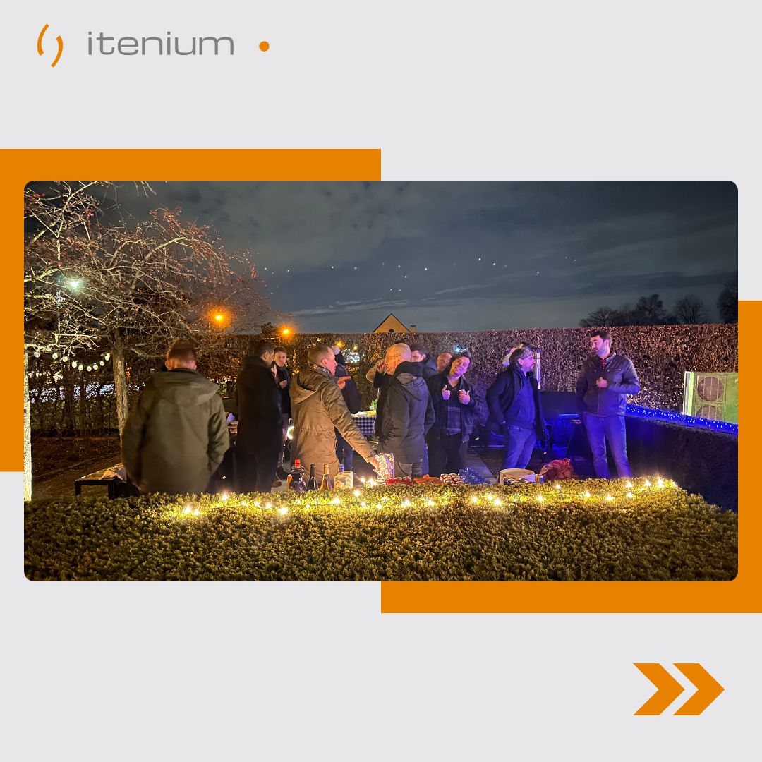 itenium tweet media