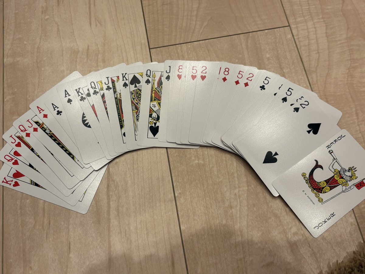 任天堂のトランプ 新品のトランプの並びってみんなこうなの？