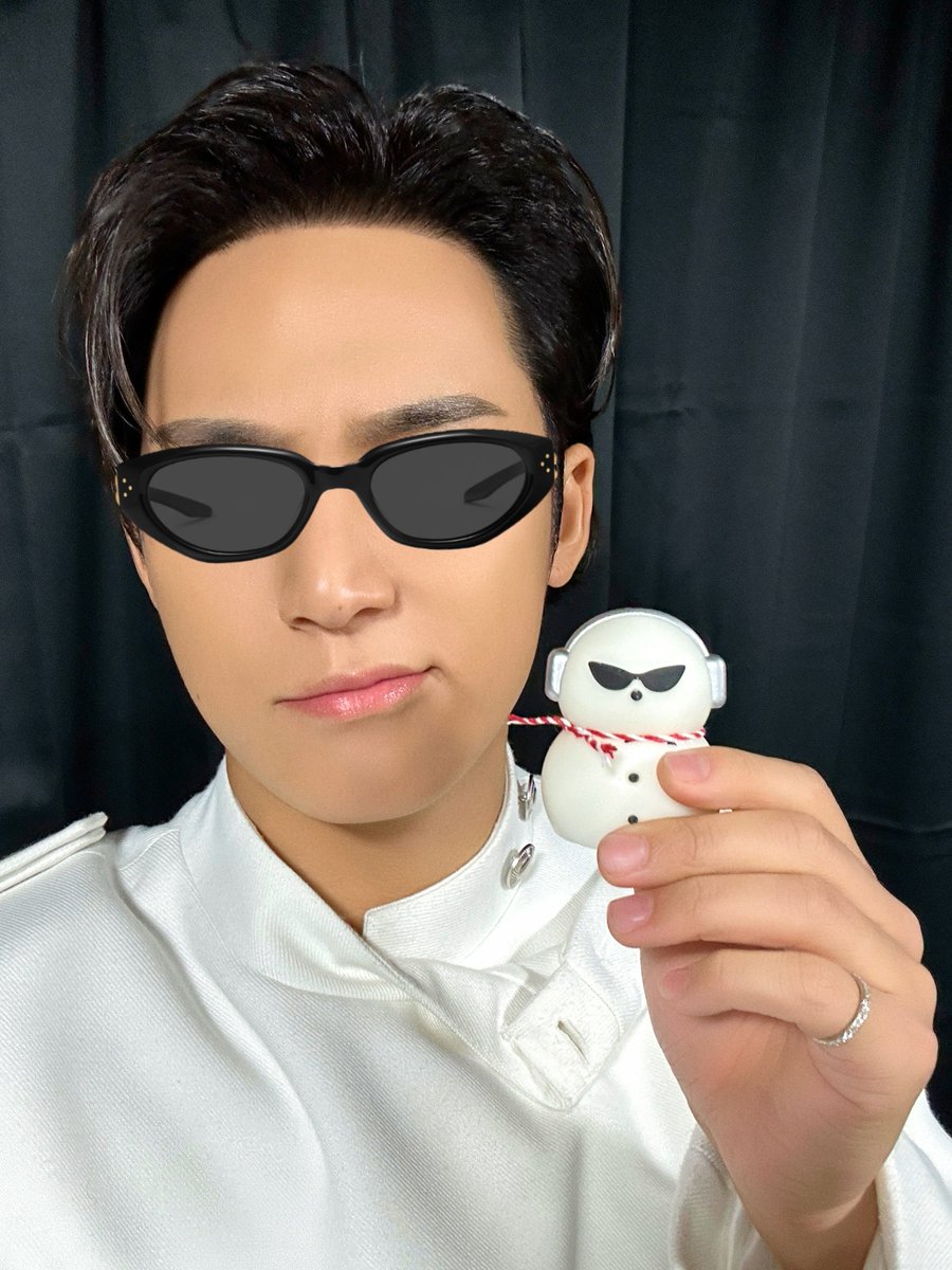 moeum (@moeum_zip) on Twitter photo 