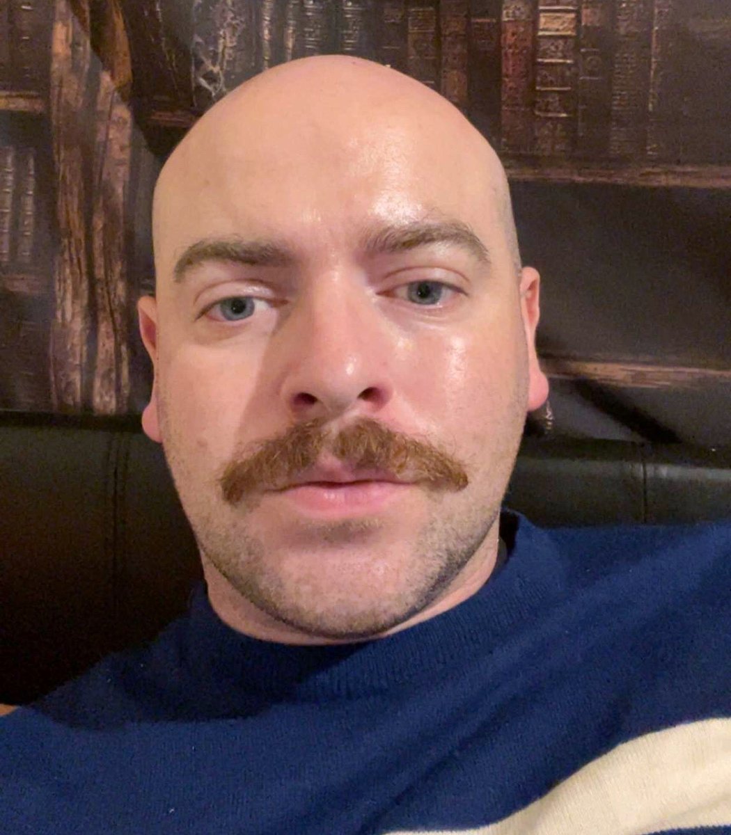 Chickasso 🐥 tweet media