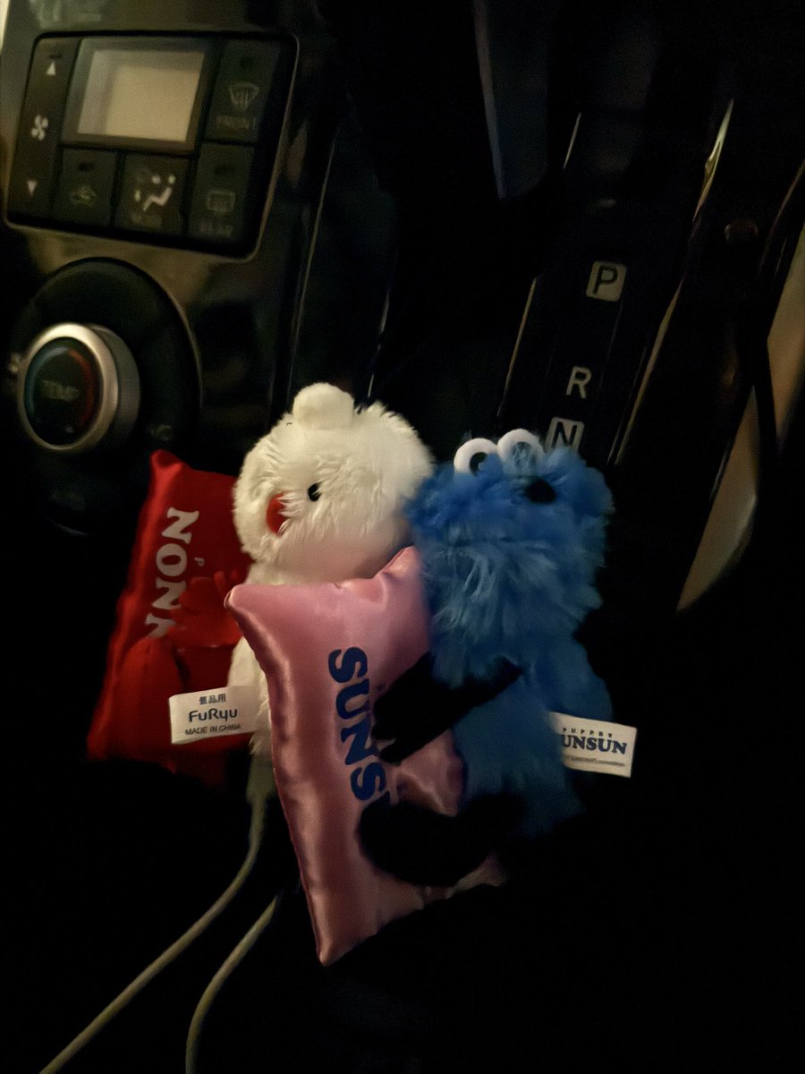 _mt4no's tweet image. 車までフィギュア人形だらけなってきた🧸