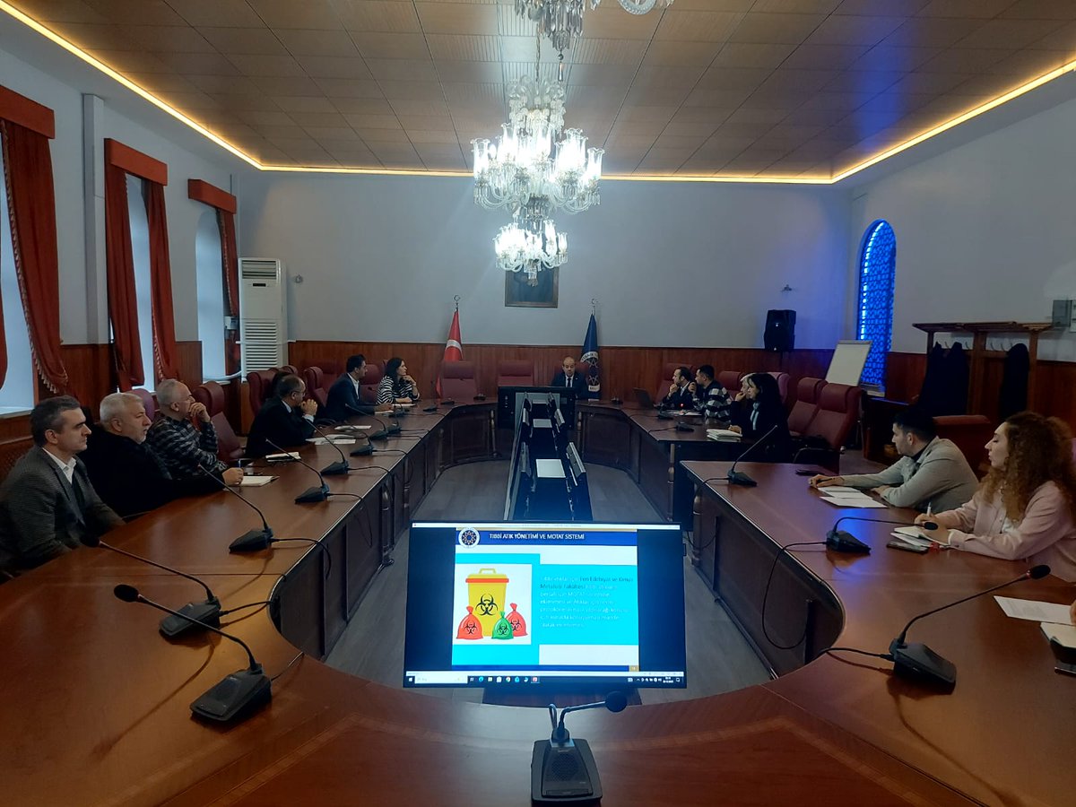 YTUISG's tweet photo. Rektör Yardımcımız Prof. Dr. Hüseyin YILMAZ başkanlığında; İSG Koordinatörlüğü ekibimiz, daire başkanları ve çalışan temsilcisi katılımıyla 2025 yılı 4. İSG kurulu gerçekleşti 💫 #İSGdeLiderYTÜ
@profhuseyin @KipcakSeyhun https://t.co/9yCcCf58rg