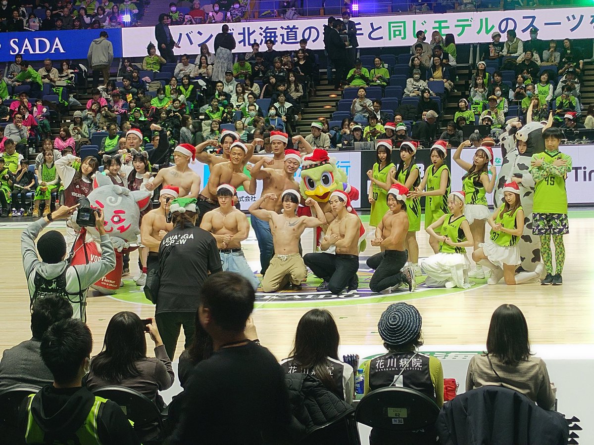 マッチョ祭り💪がカオス（笑） 試合は順調に殴ってる この調子で殴り