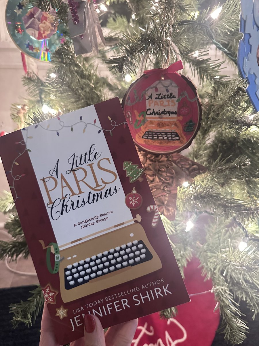 Wishing you a Christmas filled with warmth, laughter, and stories you don’t want to put down ❤️🎄❤️🎄❤️ #Christmas2025