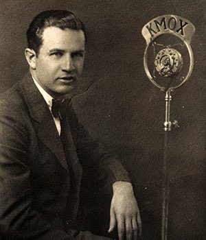 Ackerman1120's tweet image. 100 years ago today, KMOX went on the air for the first time: December 24, 1925.

Thank you for your trust and listenership through the years. We love St. Louis.

This is France Laux, the first “Voice of the Cardinals,” one of our 12 pioneers at KMOX100.com. #stlcards