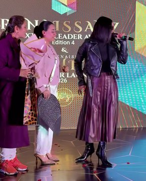 am_pulkit's tweet photo. Fan Moment:

' she got emotional - Sana being Sana sad song lgo wo ro rhi h 😂😂 '

#ShehnaazGill @ishehnaaz_gill https://t.co/Z8AASbq36L