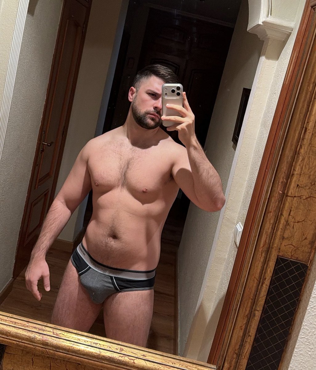 Juanssso's tweet image. Feliz Navidad 🎁