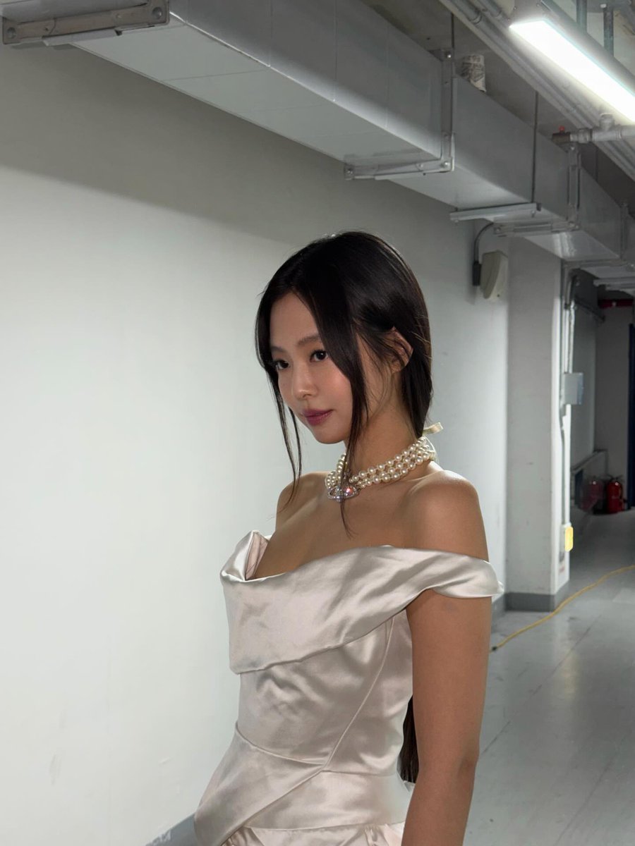 jnsource's tweet image. 