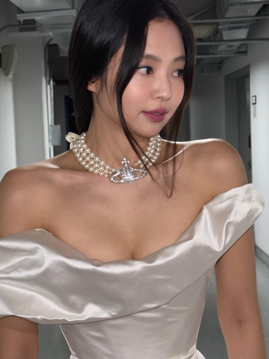 jnsource's tweet image. 