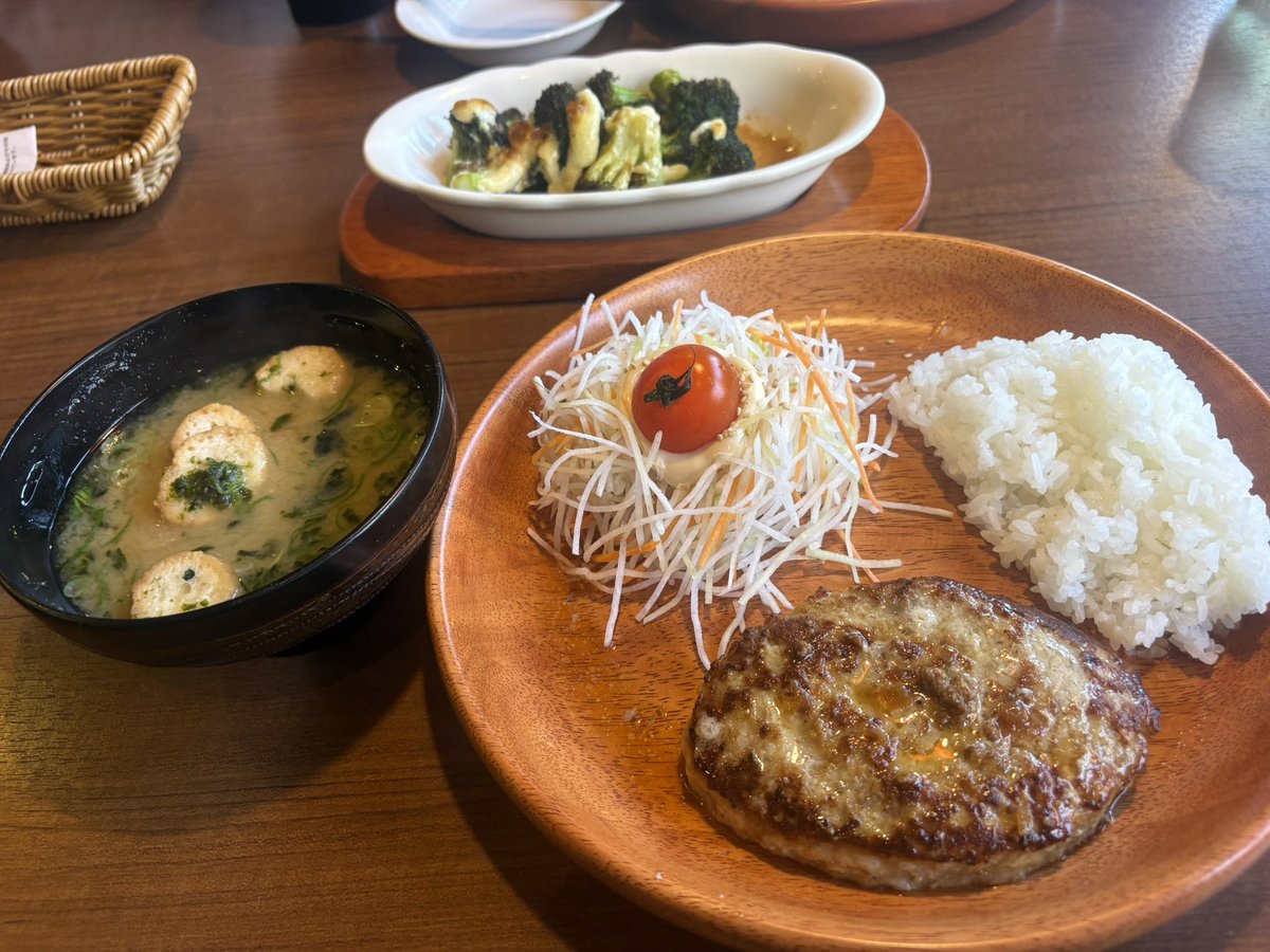 もちぴょん もちぴょん (@mochipyon) / Posts / X