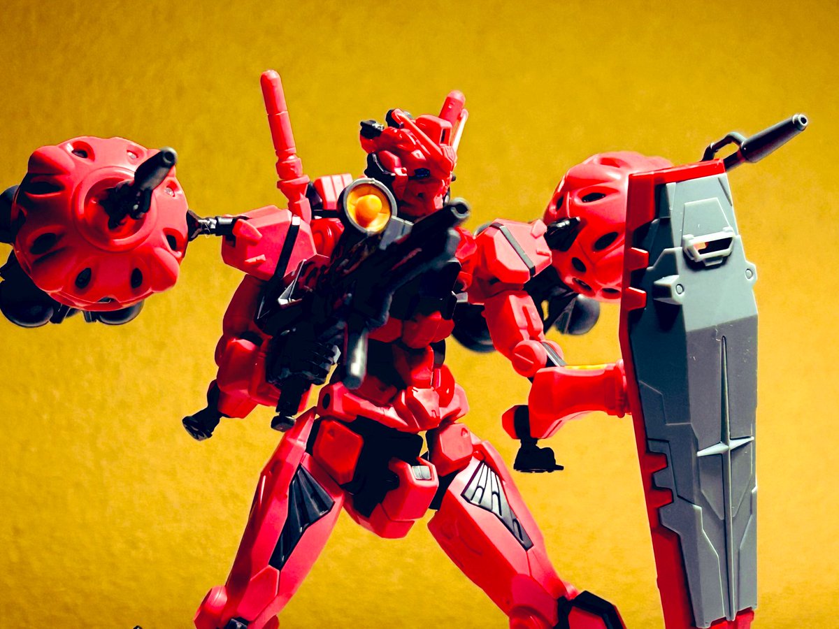 ガンプラ好きな人たちと繋がりたい 赤いガンダムパチ組しました