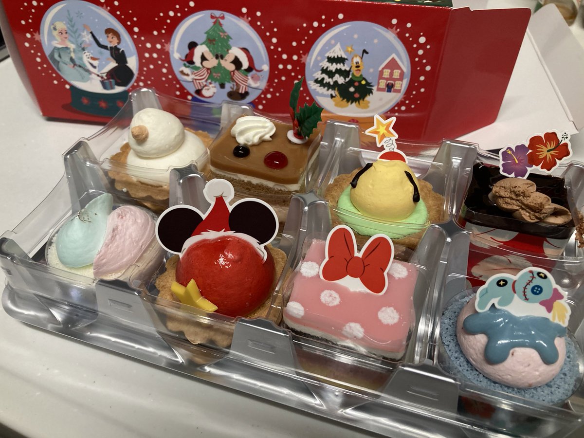 pisukesa_an's tweet photo. ディズニーケーキ可愛い🐭♡このくらいの大きさがちょうどいい〜 https://t.co/48YvVGhhrP