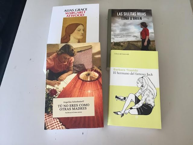 La cosa va de #mujeresqueescriben