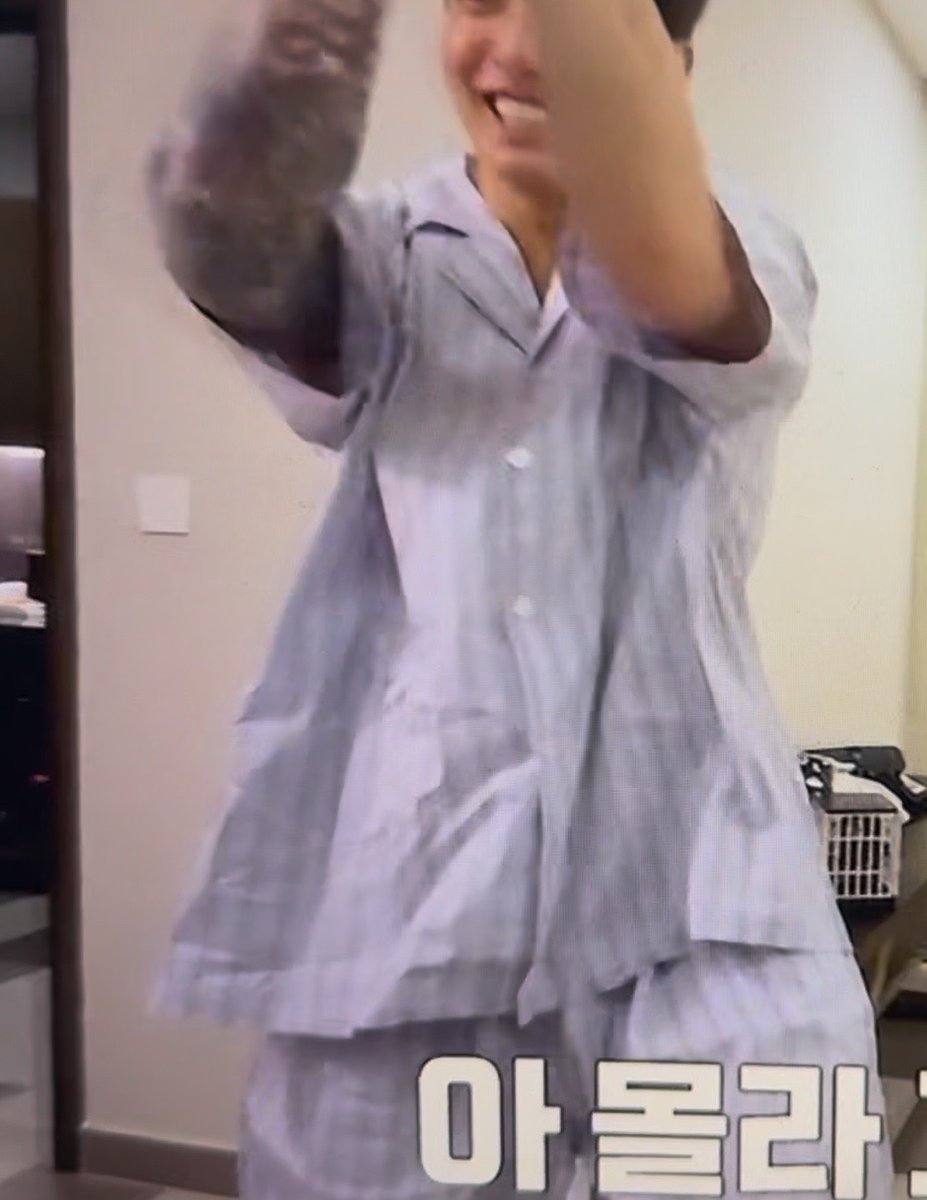 jk97true tweet media