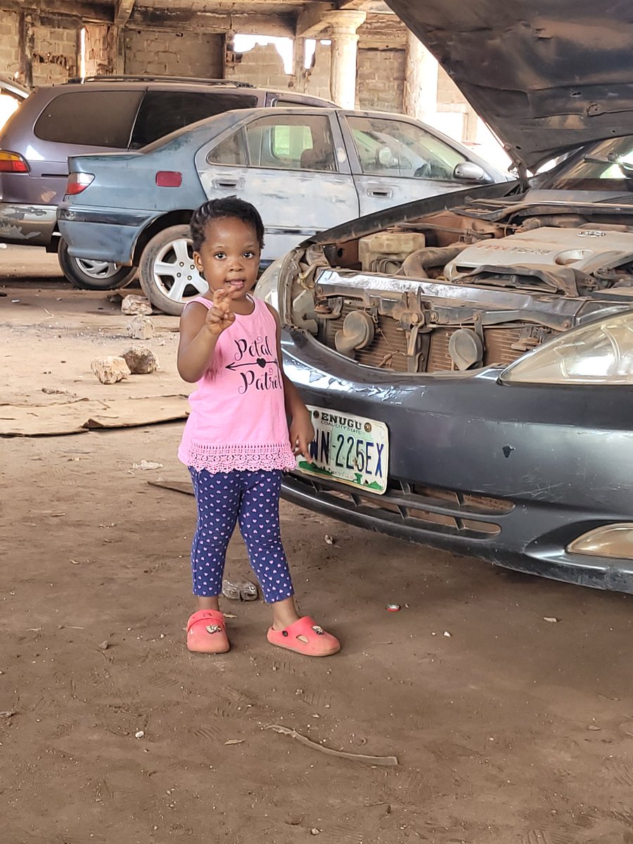 Today is vehicle servicing day.
Guess who's the chief mechanic
🤣 🤣 🤣 🤣 🤣