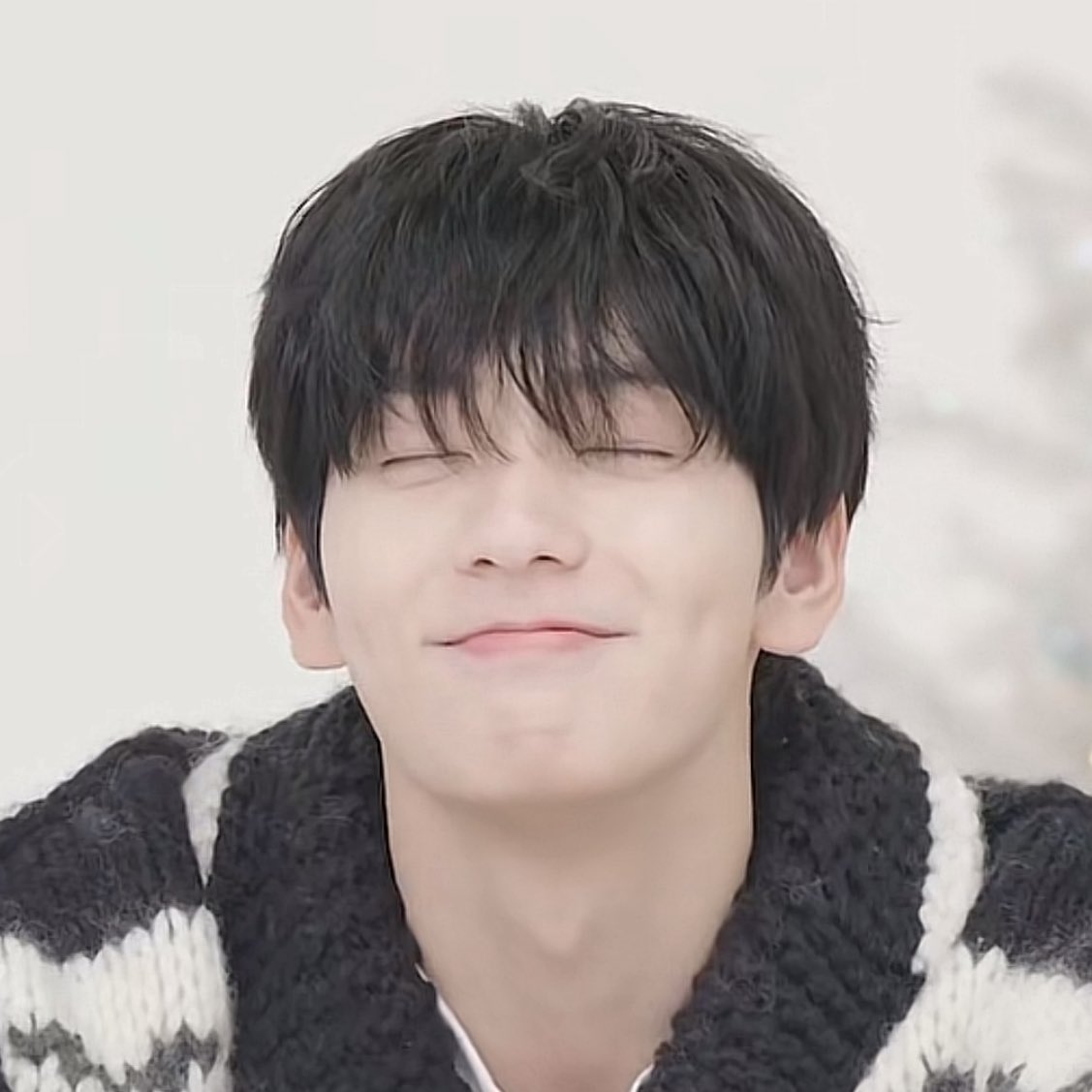 sillysoobinnie's tweet image. tofu of the group