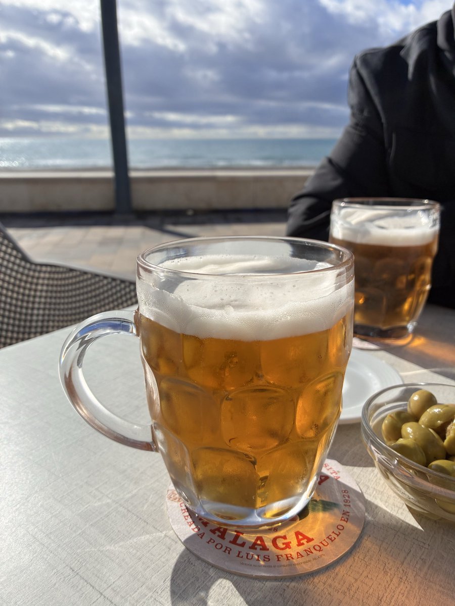 Lilinnight tweet media