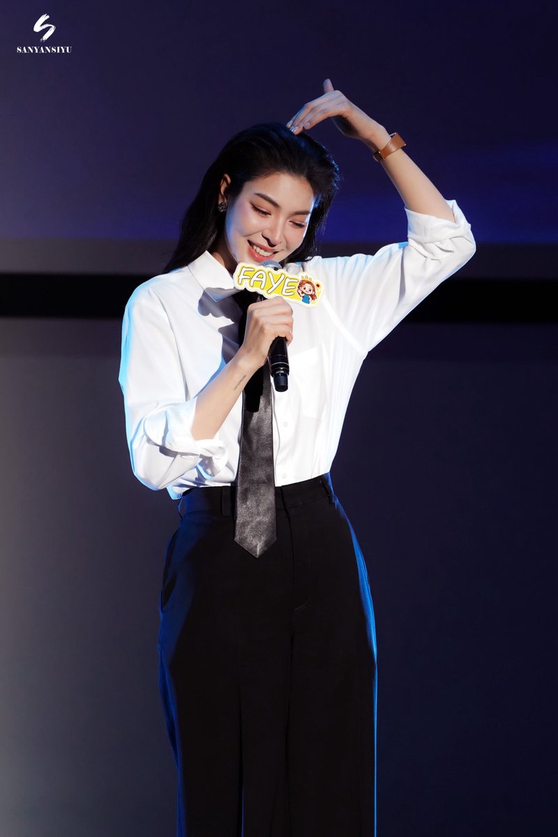 sanyansiyu29's tweet photo. Precious Moment 2💛🌻❄️
特別な瞬間2💛🌻❄️
#faye
#fayeperaya
#Faye1stFMinJapan
#ฝ้ายพีรญา
#Japanevent https://t.co/lRJcxghxtH
