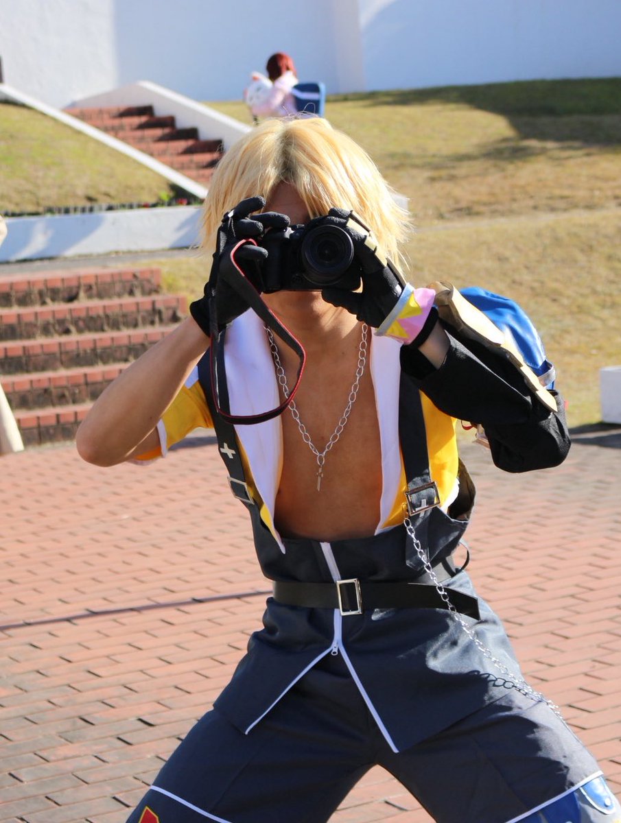 撮られたら撮り返すティーダでも置いとくか 📸もりもりさん(@kokomori04)