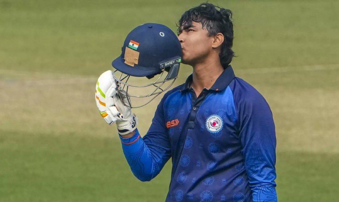 RahulKr018's tweet photo. 🚨 HISTORY WRITTEN BY 14 YEAR OLD. 🚨

- Vaibhav Suryavanshi smashed 190 (84) with 16 fours and 15 sixes in Vijay Hazare Trophy. 🤯

⚠️ Suryavanshi became the youngest ever to score a hundred in List A cricket. 🥶 https://t.co/KeDwyij5Fq