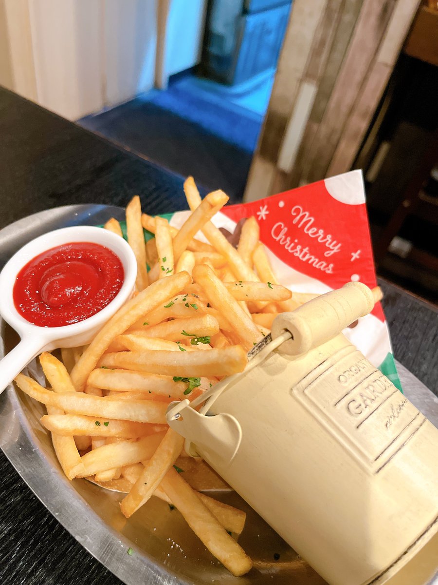 𓏸𓈒  𝙼𝚎𝚛𝚛𝚢 𝙲𝚑𝚛𝚒𝚜𝚝𝚖𝚊𝚜𓍄𓂃𓈒*