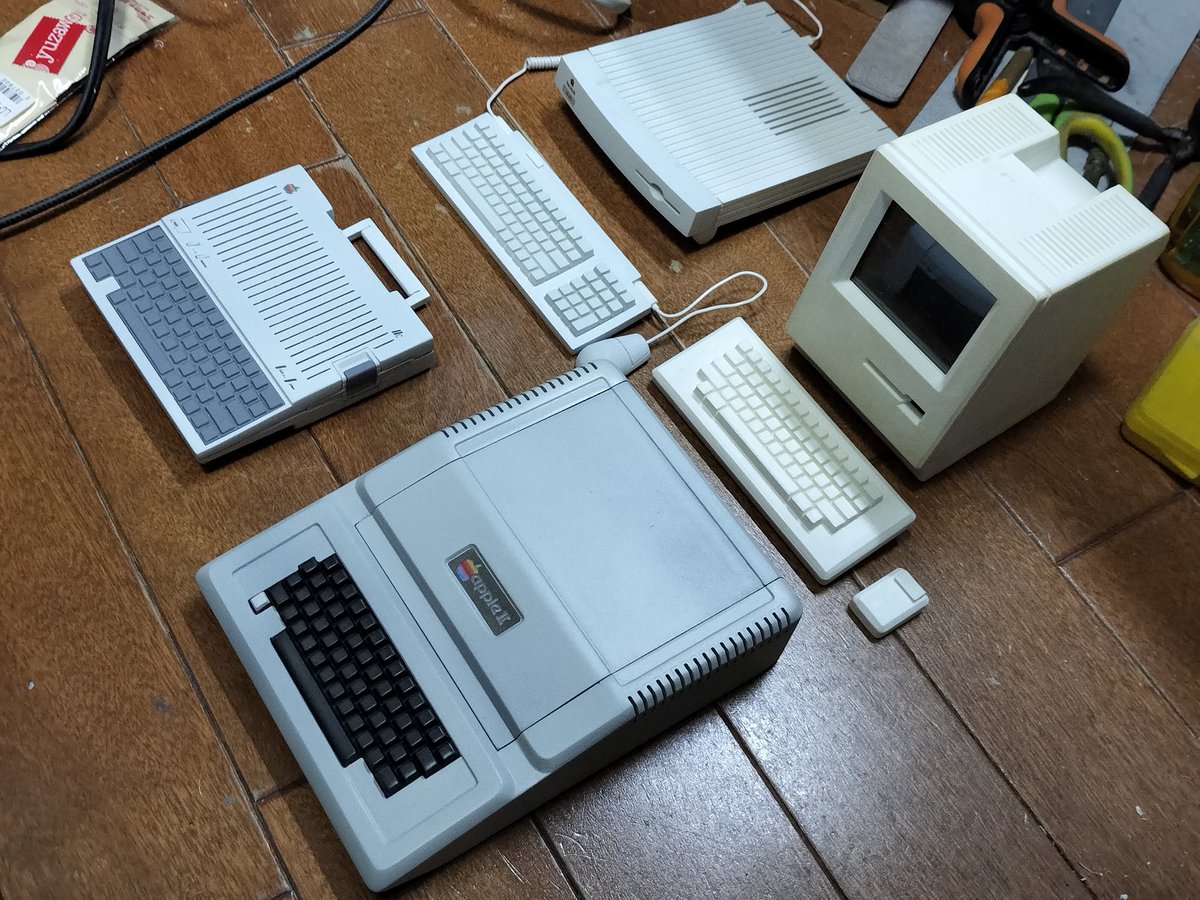 iMac前、というかmachintoshの時代までのapple製品。 apple2cの時点