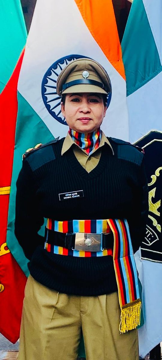 prodefencejammu's tweet image. Lt Monika Kumari, APS Jammu Cantt of 8 J&amp;amp;K Girls Bn NCC, has completed the PRCN (SW) Course at OTA Gwalior with distinction—Alpha Grading, appreciation &amp;amp; excellence awards, and a Silver Medal in Volleyball. She is now ready to lead with confidence 🇮🇳✨ #NCC #OTA #WomenInUniform