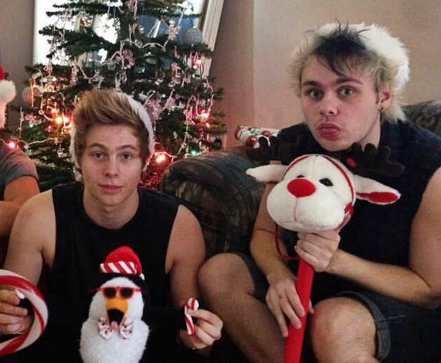 mukeday's tweet image. 