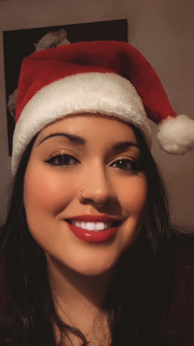 Angelina Erving Q. 🇨🇱🇫🇮🇸🇪 tweet media