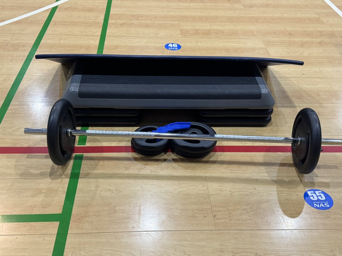 ボディコンバット　レスミルズ　ボディパンプ ボディパンプ - YouTube