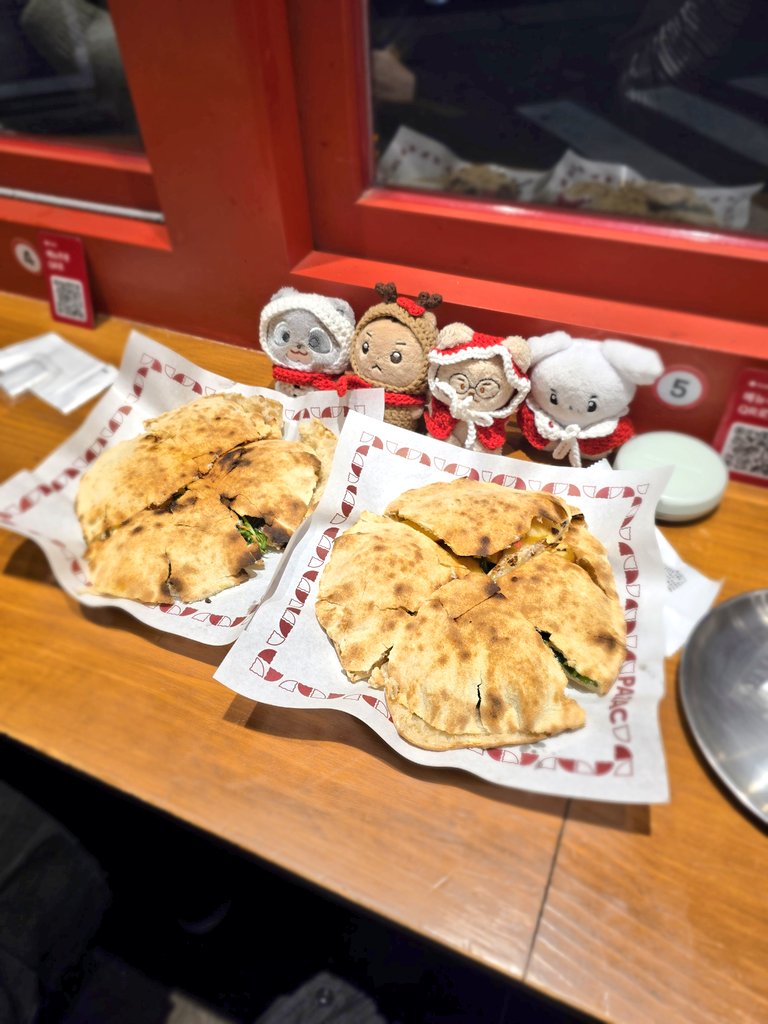 1_sang_lucy's tweet image. 간만에 예절샷 열심히 찍었다〰️ ٩( ᐛ )و