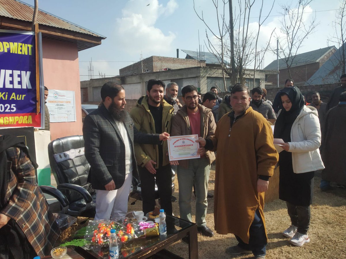 Assistant Labour Commissioner, Baramulla tweet media